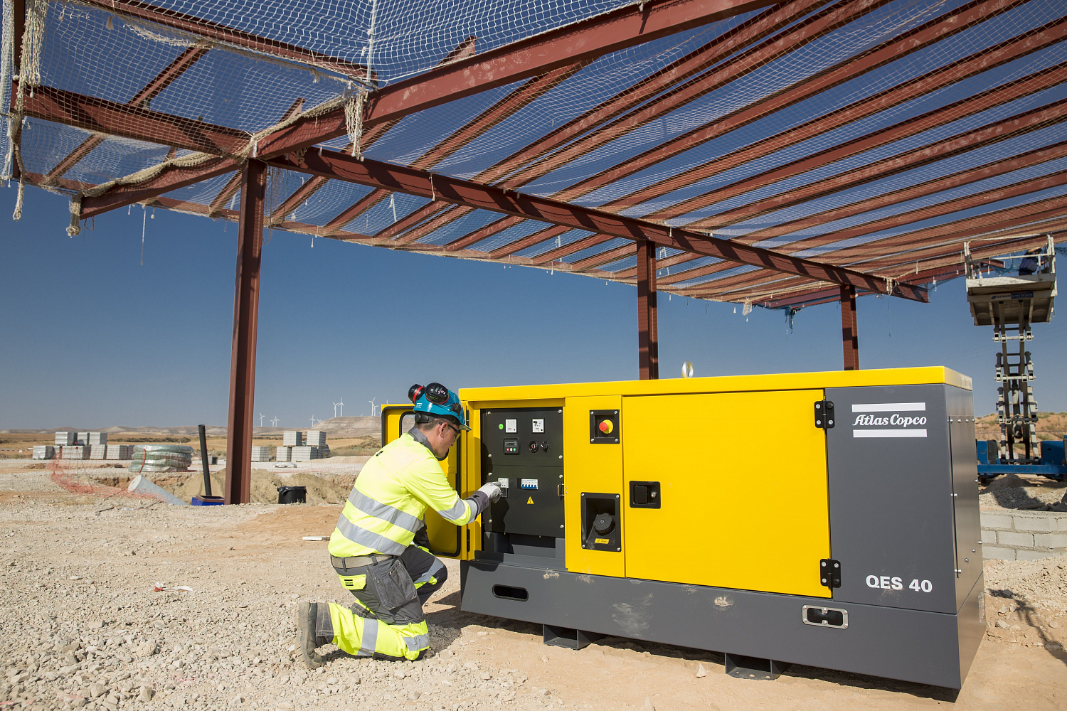 Генератор Atlas Copco QES155
