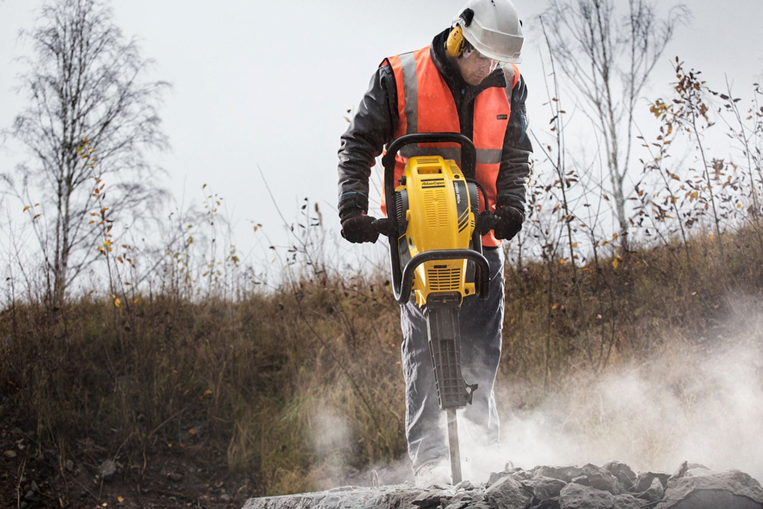Бензиновый отбойный молоток Atlas Copco Cobra PROe