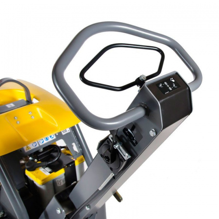 Реверсивная виброплита Atlas Copco LG204 D